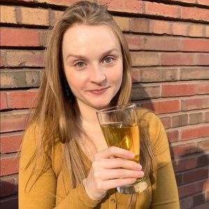 Meet your Posher, Caroline